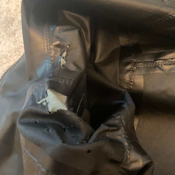 Chrome Industries Storm Signal women's bike jacket - Picture 9 of 9